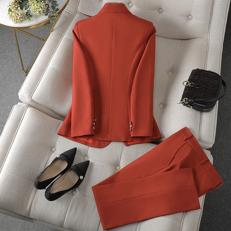 Ensemble Tailleur Élégance - Blazer et Pantalon Chic