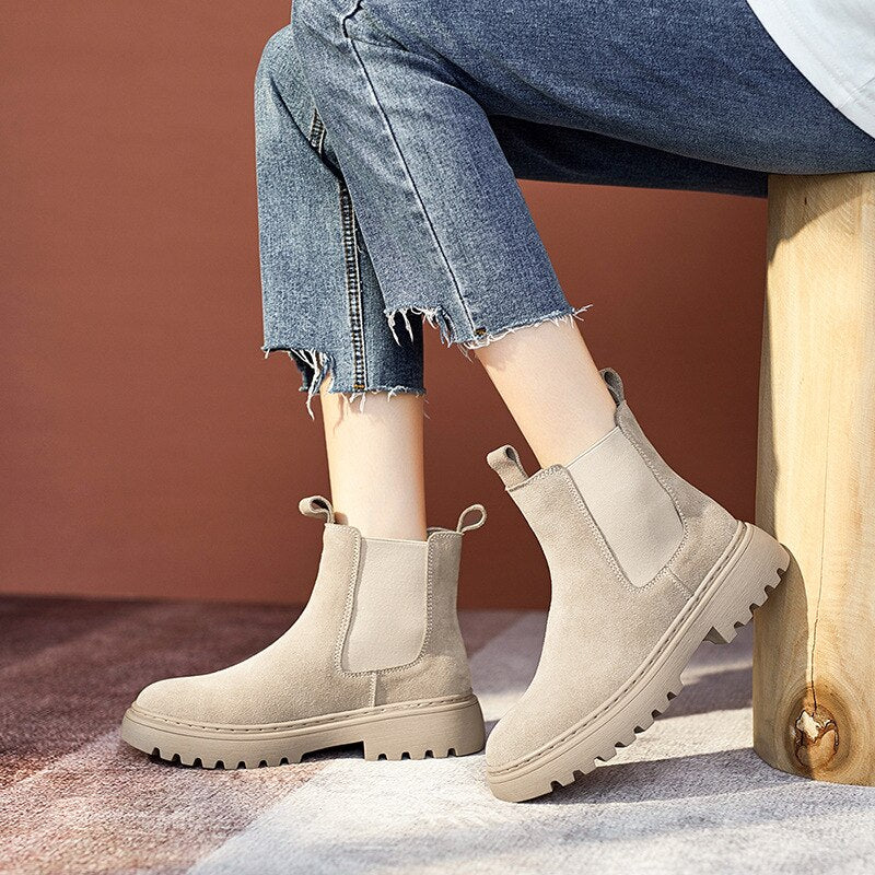 Velours Chic - Bottines en daim à tige élastiquée pour femmes
