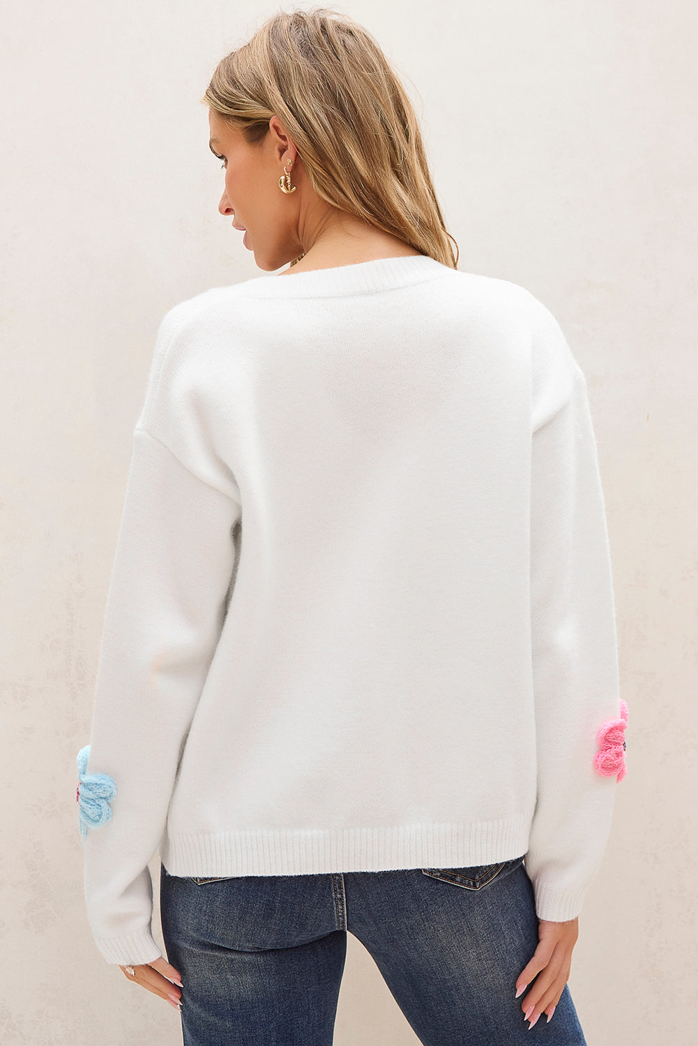 Élodie - Cardigan Tricoté Floral Chic avec Boutons