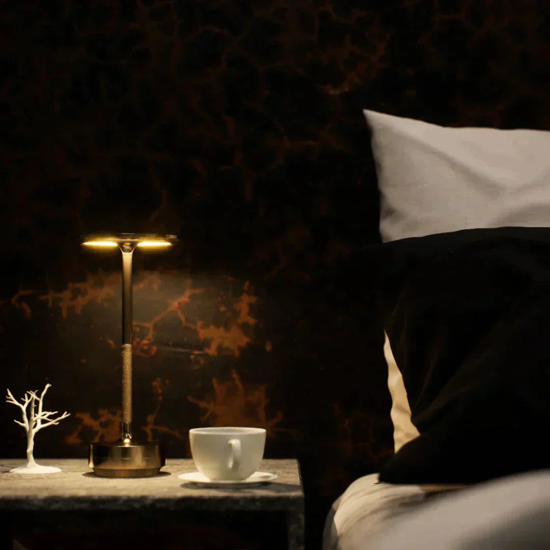 Lampe de Table LED Éclat Luxe | Éclairage Design