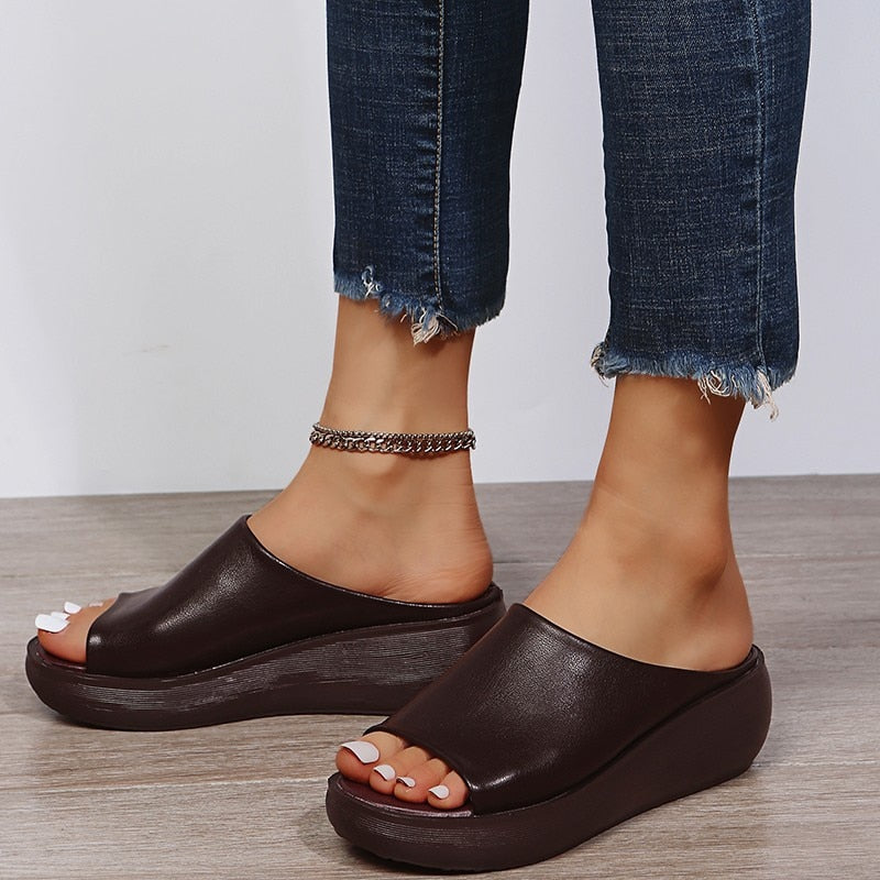 LuxeVelours - Chaussures Douillets et Élégants pour Femmes