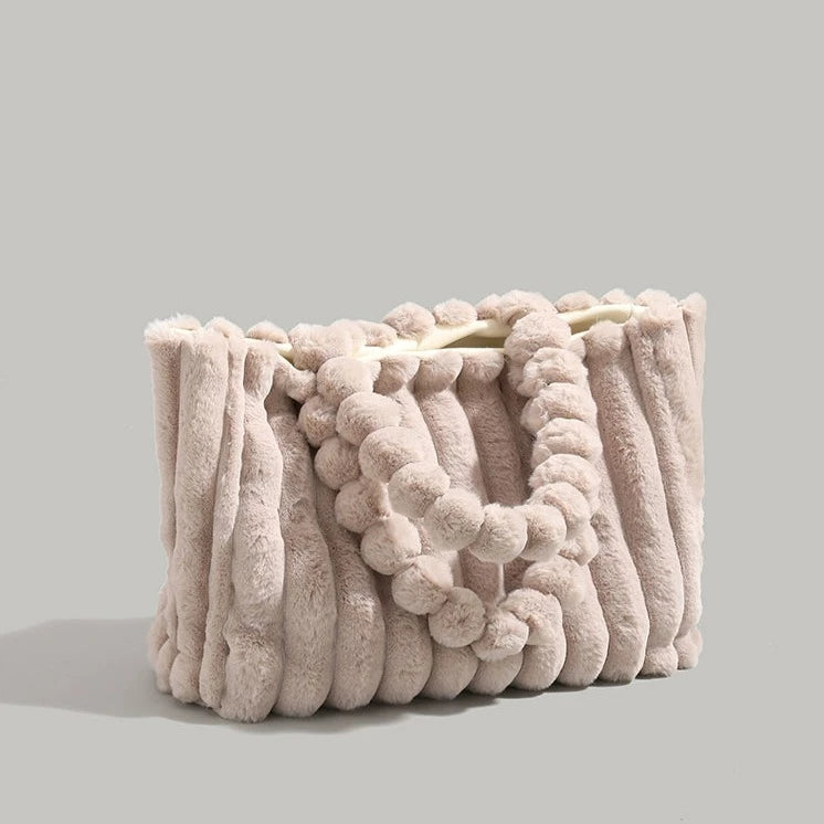 Sac de Transport Luxe en Peluche CloudPuff, Confort et Élégance pour Vos Accessoires