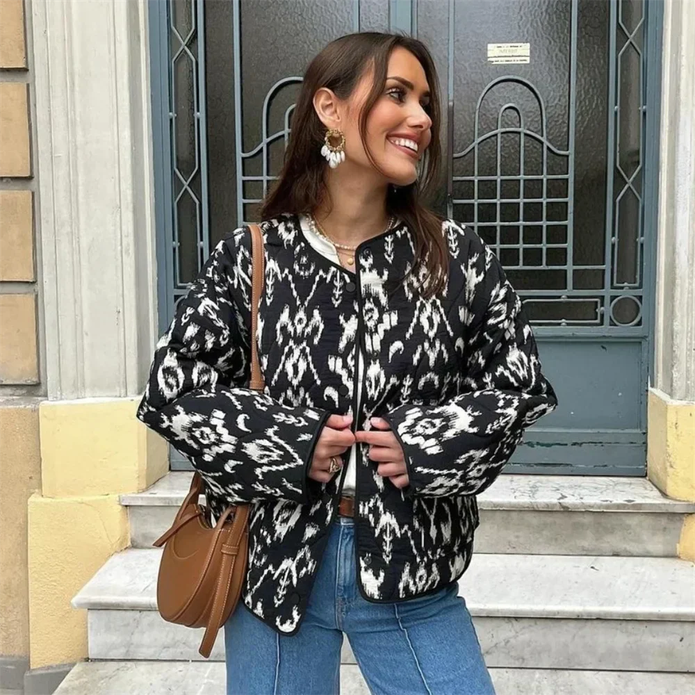 LuxeBelle - Veste courte matelassée polyvalente et élégante