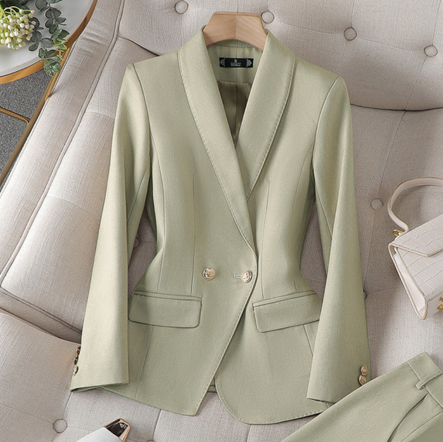 Ensemble Tailleur Élégance - Blazer et Pantalon Chic