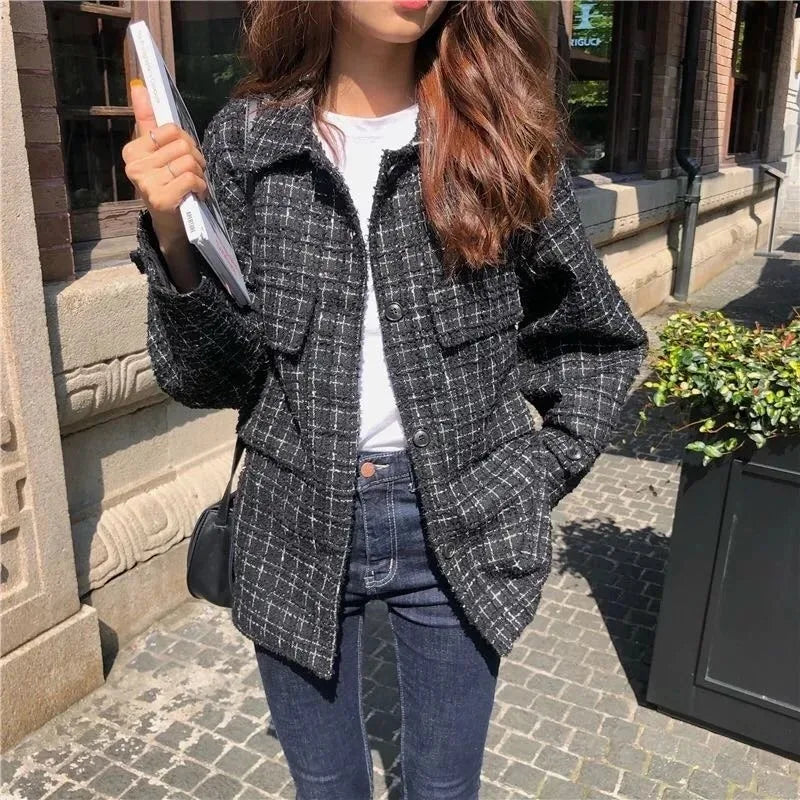 Manteau Élégance Perle - Veste pour femmes avec boutons décoratifs en perles