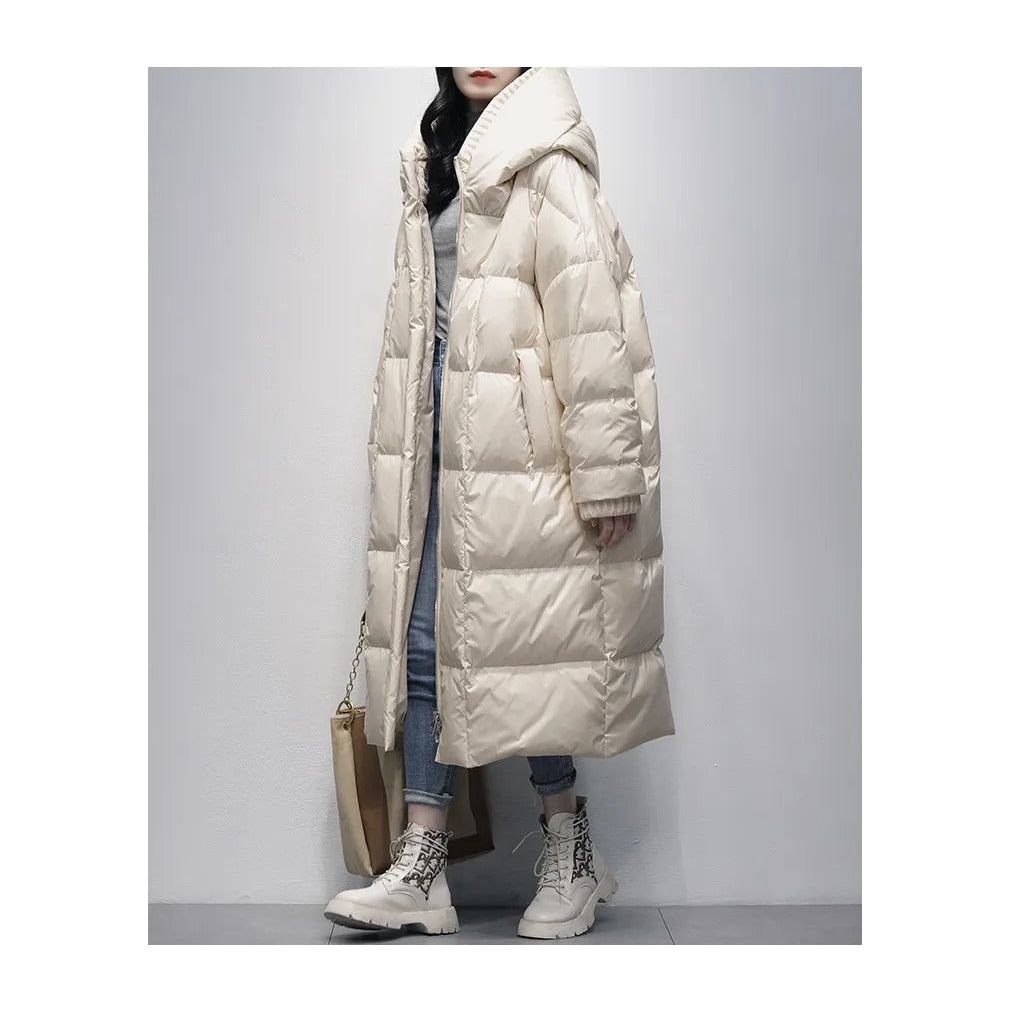 Elyra - Doudoune longue en duvet premium pour un hiver élégant