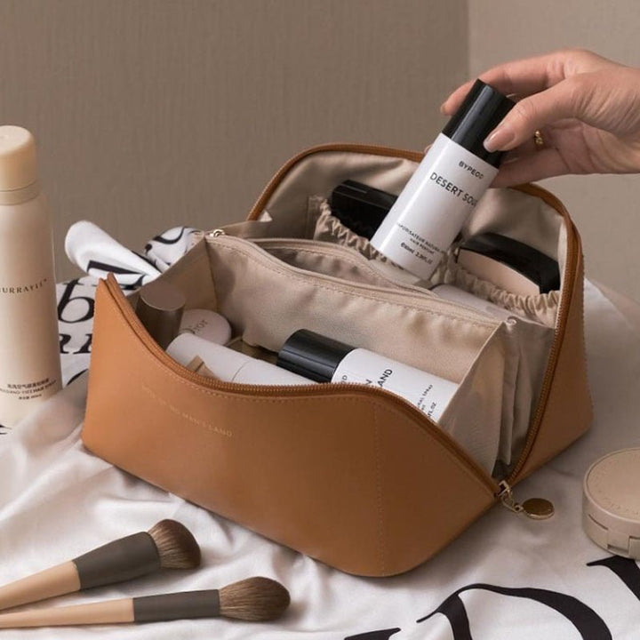 Luxe Éclat - Trousse de maquillage haut de gamme pour une beauté sophistiquée