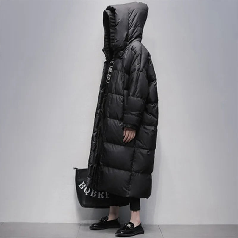 Elyra - Doudoune longue en duvet premium pour un hiver élégant