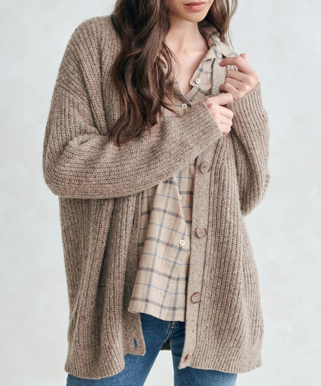 Lumineux Cardigan Élégant à Col V