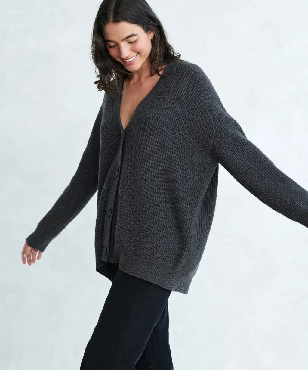 Lumineux Cardigan Élégant à Col V