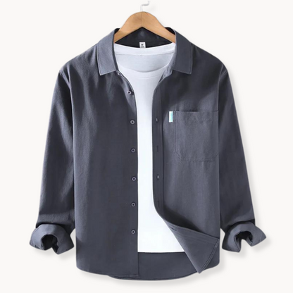 Chemise élégante en coton pour homme au style intemporel et sophistiqué