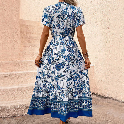 Lumineuse Évasion - Élégante Robe d'Été Chic et Raffinée