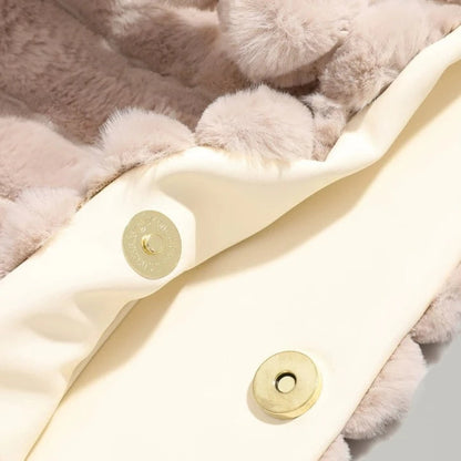 Sac de Transport Luxe en Peluche CloudPuff, Confort et Élégance pour Vos Accessoires