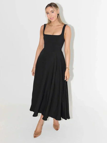 Luxe Élégance - Robe Midi à Encolure Carrée en Satin Raffiné
