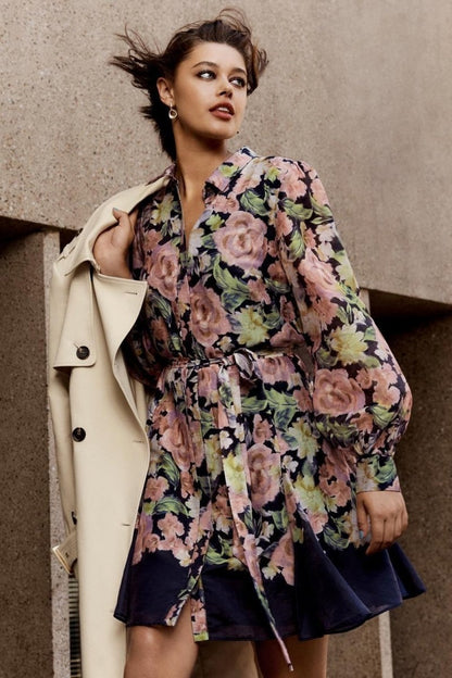 Robe Évasée Imprimée avec Ceinture Élégante Olivia