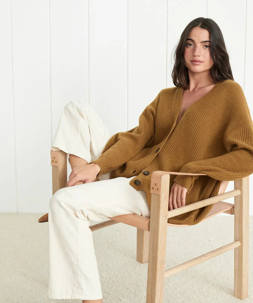 Lumineux Cardigan Élégant à Col V
