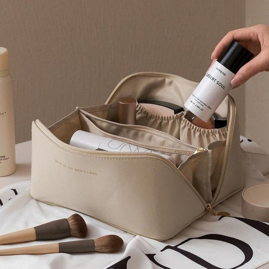 Luxe Éclat - Trousse de maquillage haut de gamme pour une beauté sophistiquée
