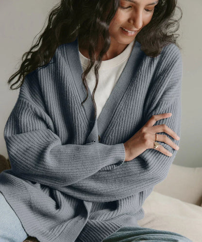 Lumineux Cardigan Élégant à Col V