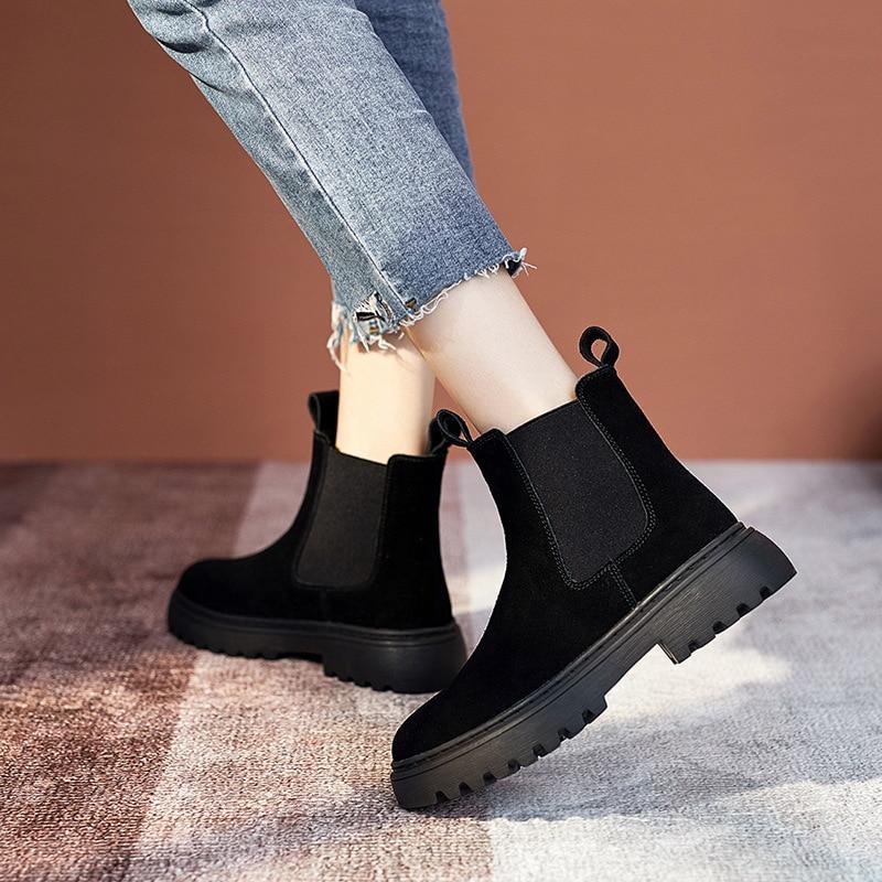 Velours Chic - Bottines en daim à tige élastiquée pour femmes
