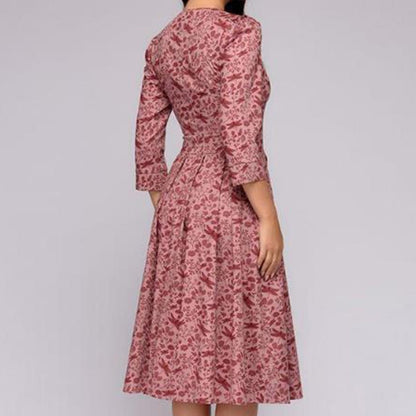 Riviera Élégance - Robe de Soirée Chic pour Femmes, Coupe Sophistiquée et Tissus Luxueux
